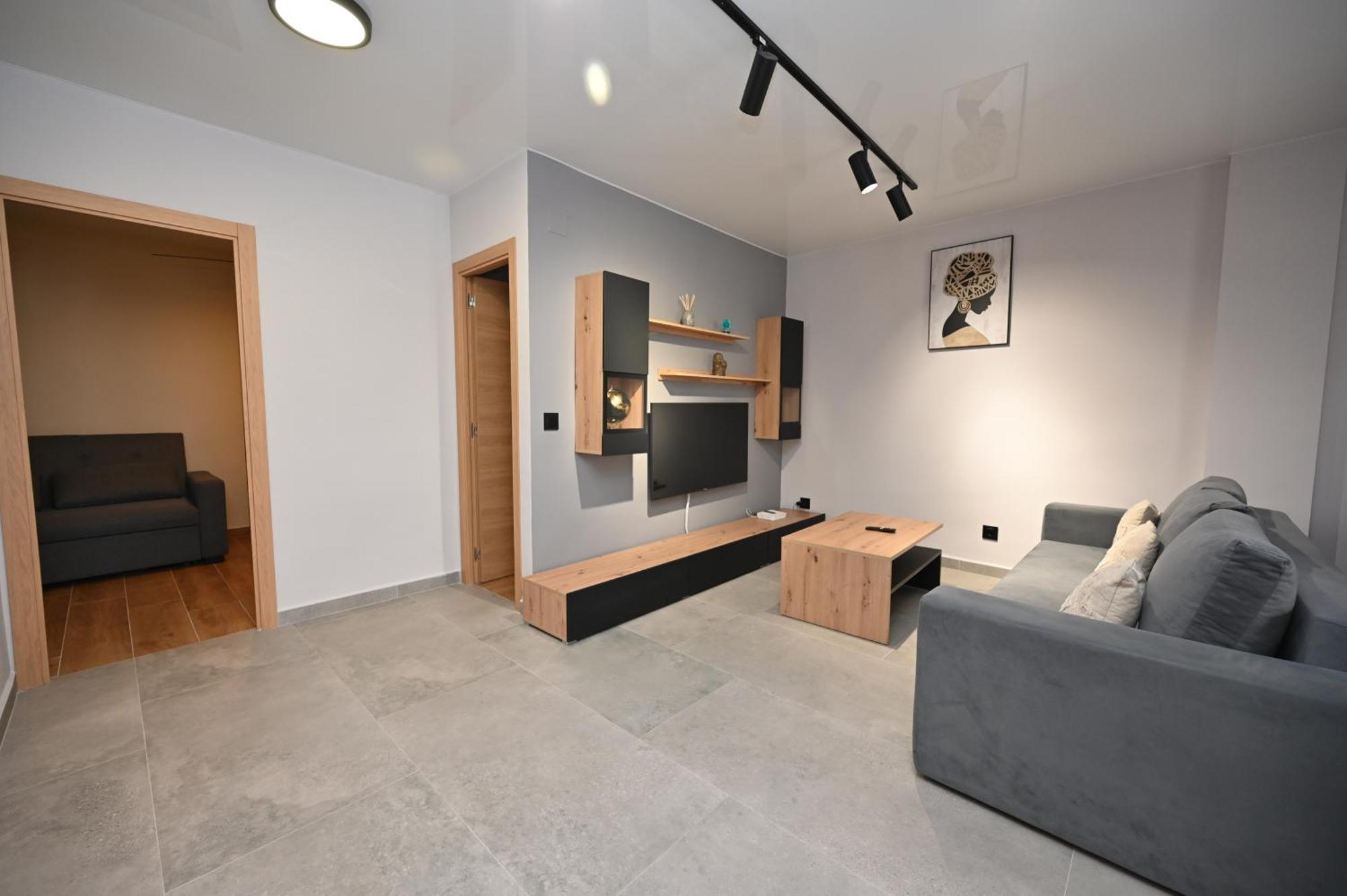 Golden-apartment *